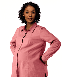 An African-American pregnant woman